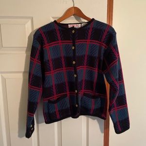 Vintage women’s sweater